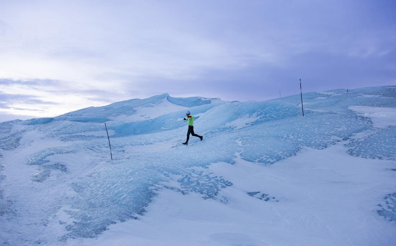 Polar Circle Marathon: een extreme loopervaring in het Arctische landschap